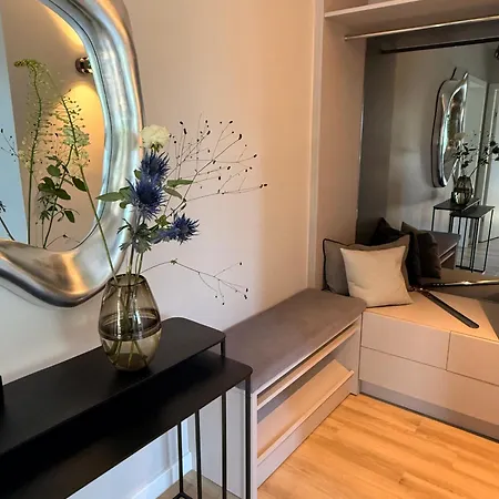 بيت للعطل Wellenfluestern Wunderschoenes Mit Kamin Und Traumhaftem Garten *